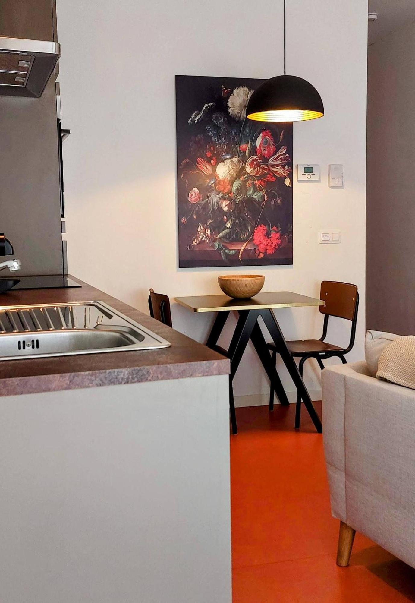 Urban Condo - Peacefull And Cozy Spot In Historical Center แอนต์เวิร์ป ภายนอก รูปภาพ