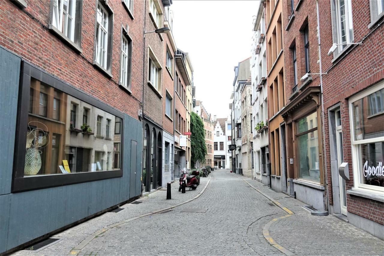 Urban Condo - Peacefull And Cozy Spot In Historical Center แอนต์เวิร์ป ภายนอก รูปภาพ